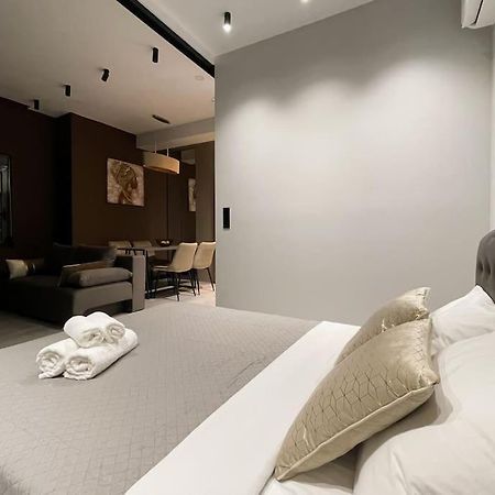 Lucky Central Home #22 Vipgreece أثينا المظهر الخارجي الصورة
